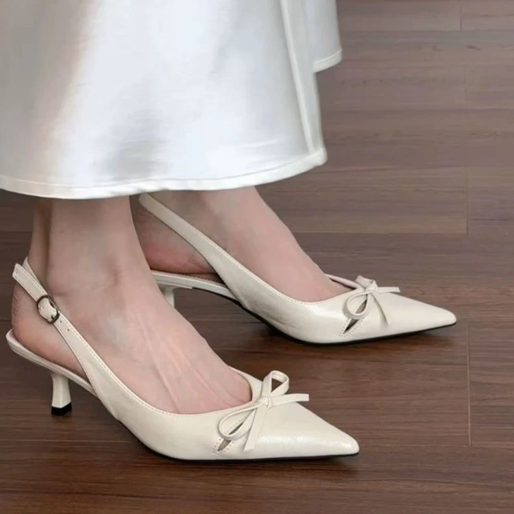 2025年夏季新款包头细跟凉鞋女百搭气质尖头法式一字扣带高跟鞋女