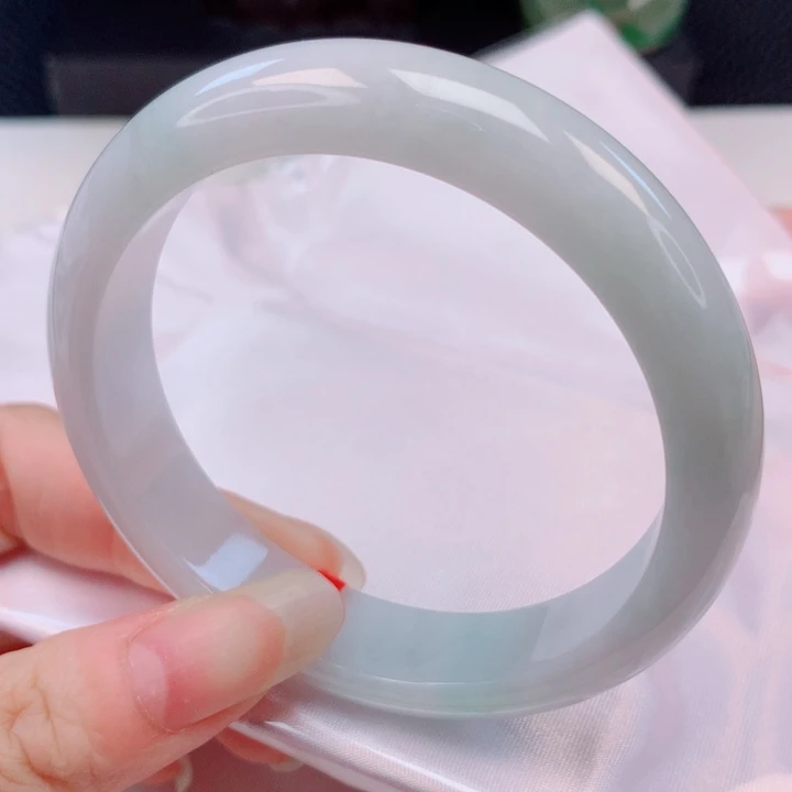 翡翠未镶嵌手镯55圈