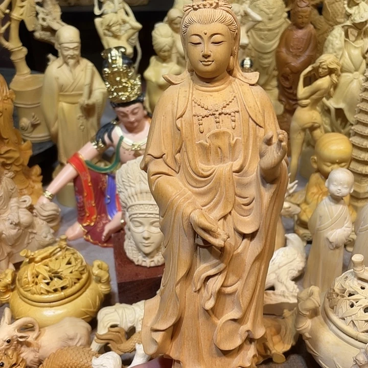 黄杨木小瑕疵观音摆件
