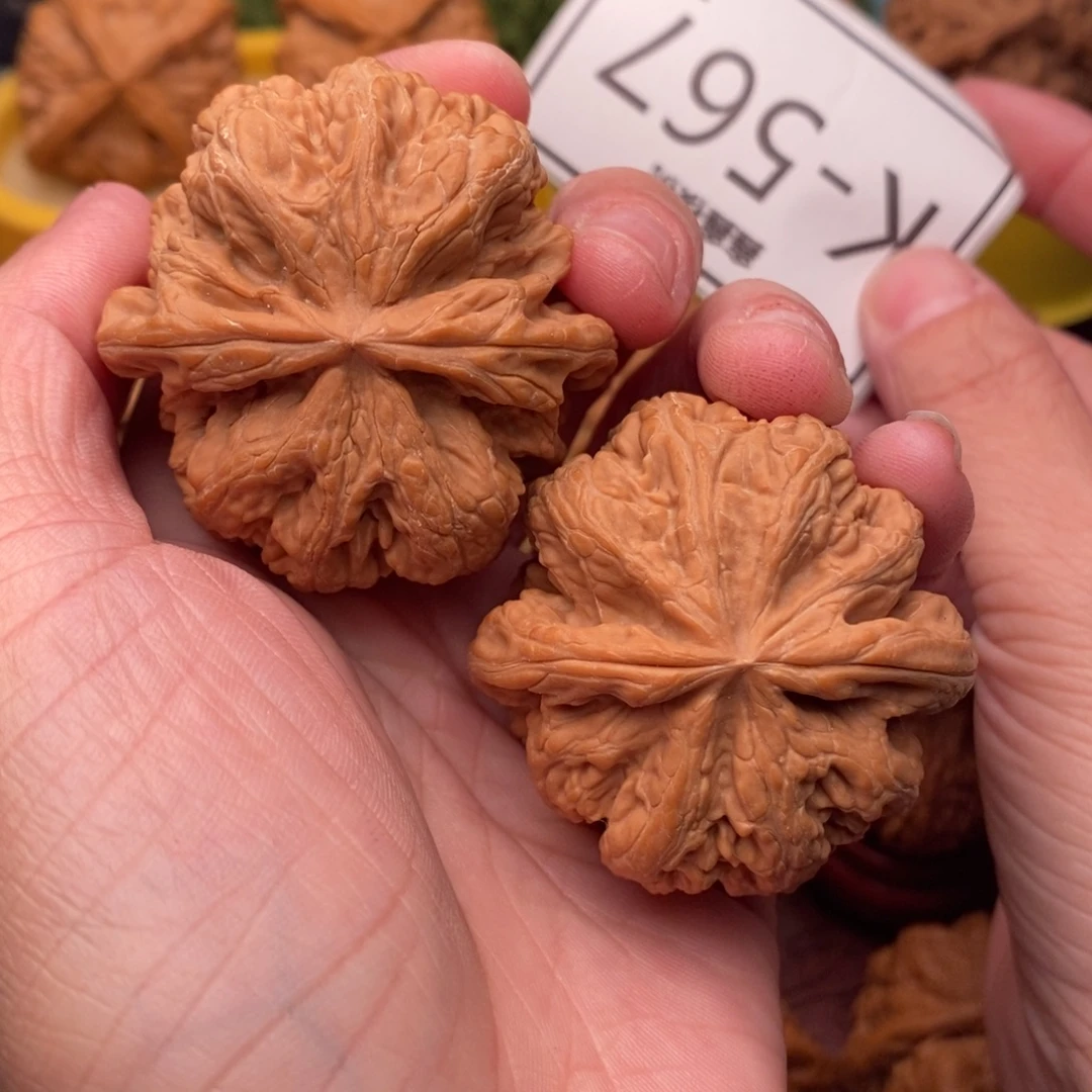 把件桃核粗筋44…..