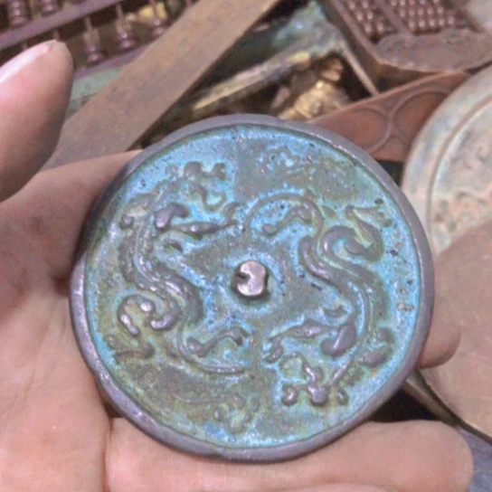 往***日闪电购铜摆件工艺品