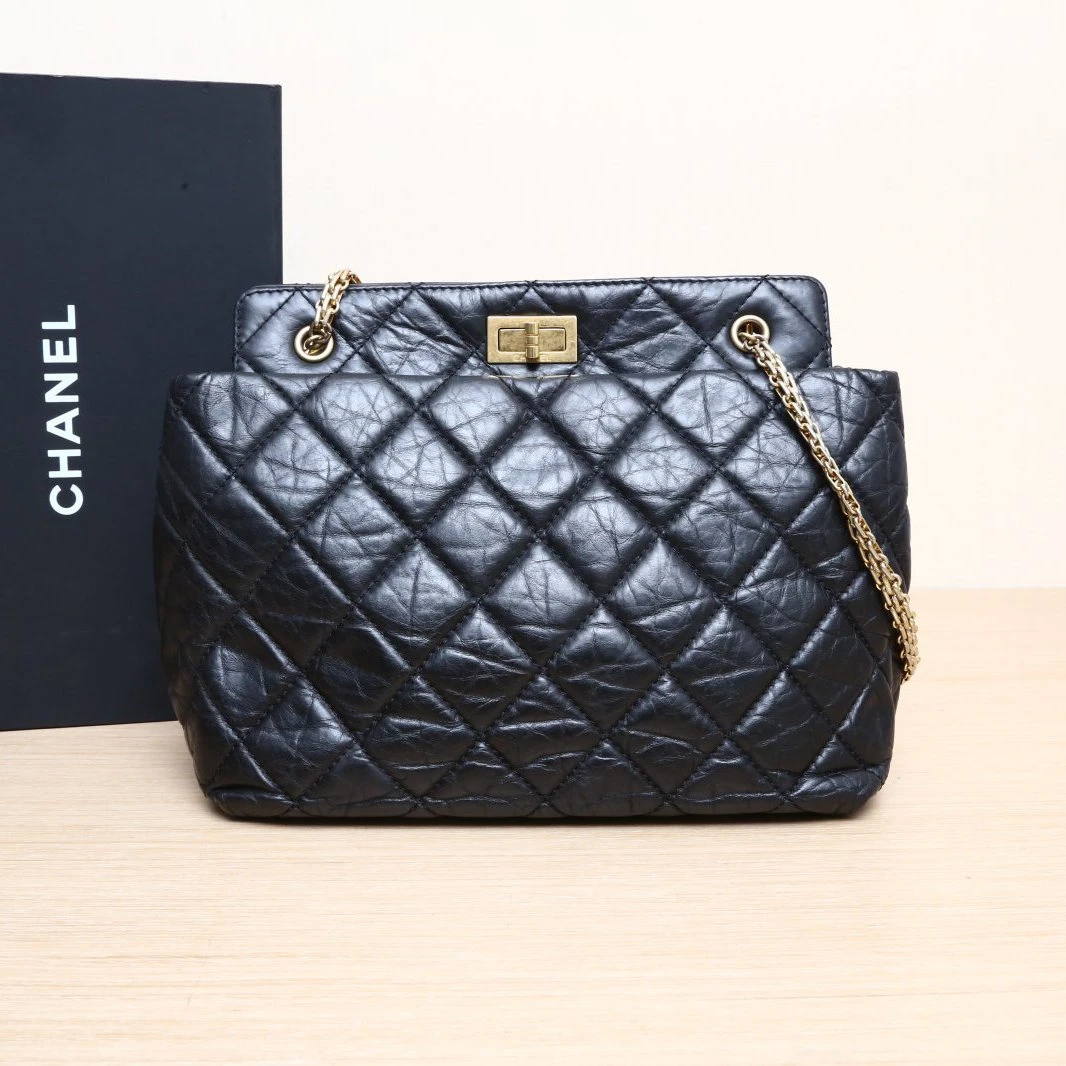 95新 Chanel/香奈儿 【娇】黑色皮革C 15开 金扣2.55单肩包 741938