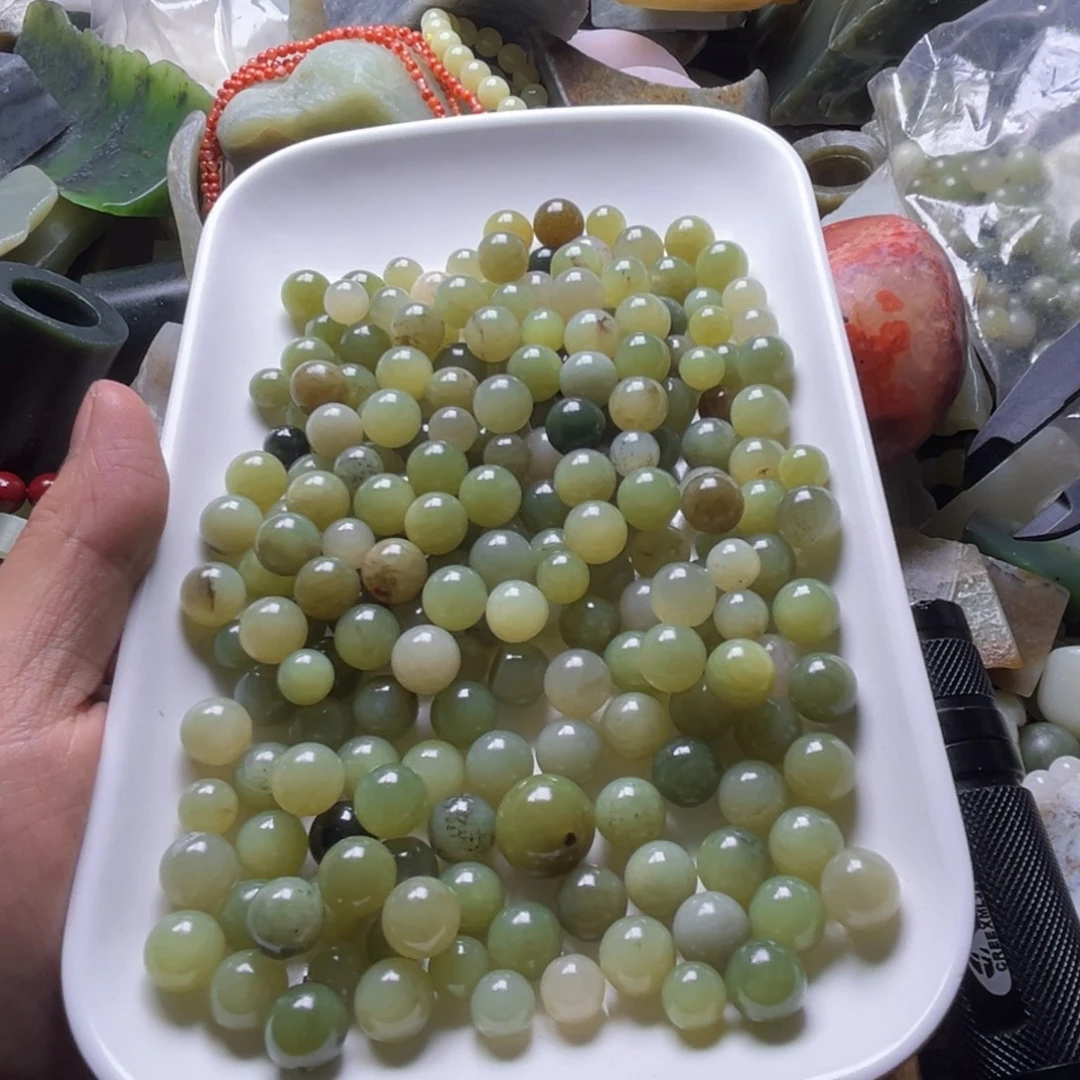 和田玉（糖玉）未镶嵌挂件