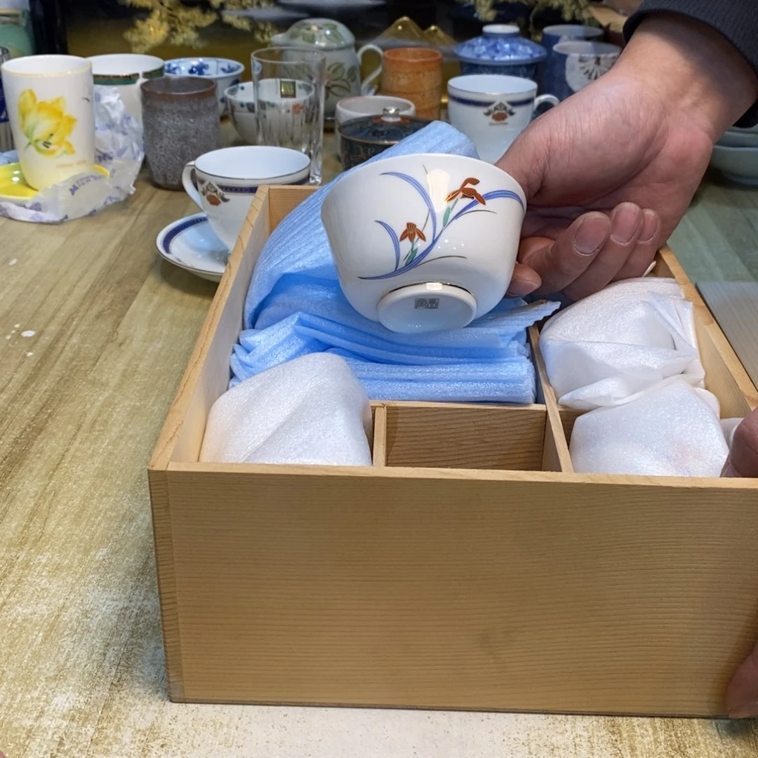 秋***e易雅集工艺品有限公司
