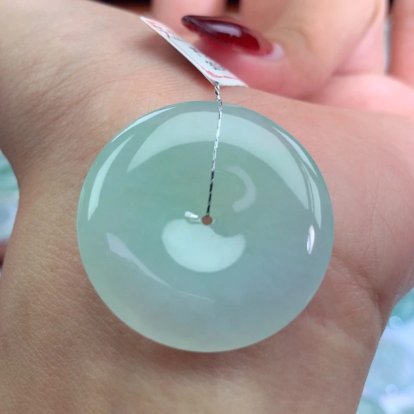 【闪购商品】翡翠吊坠(不含链)未镶嵌