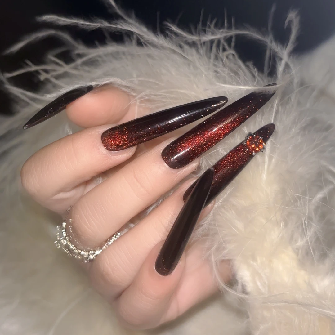 （红钻戒）黑红猫眼经典新款轻奢显白高级美甲4.5尖可拆卸穿戴甲
