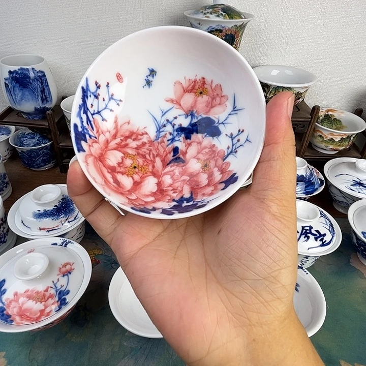 忠意堂釉下彩红牡丹