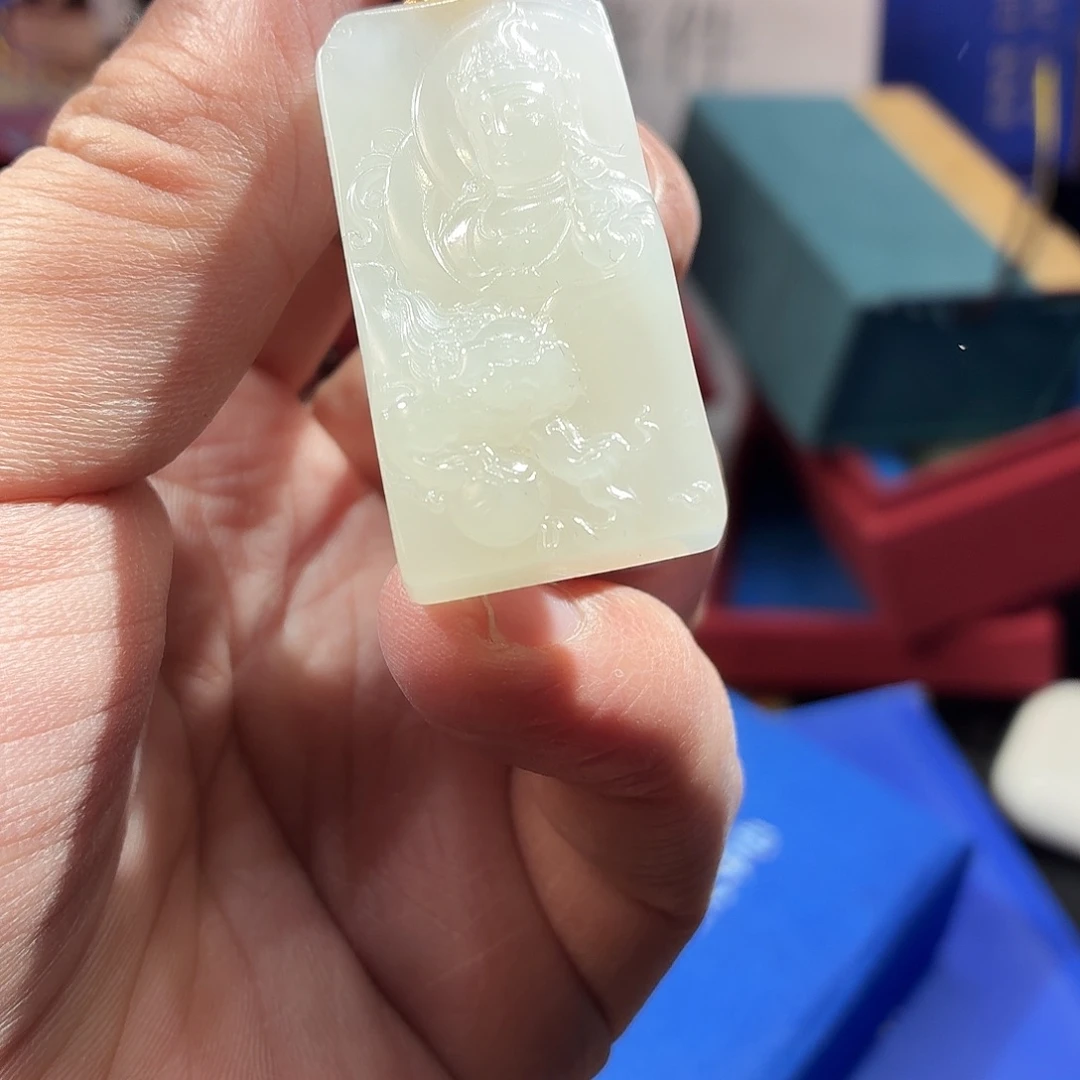 和田玉（糖玉）钛钢颈饰