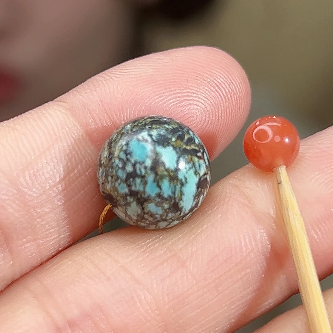 南红玛瑙未镶嵌珠宝奇石