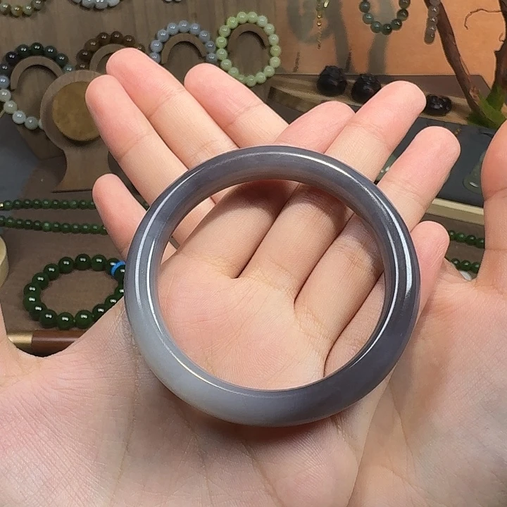 颈饰未镶嵌和田玉圈口57