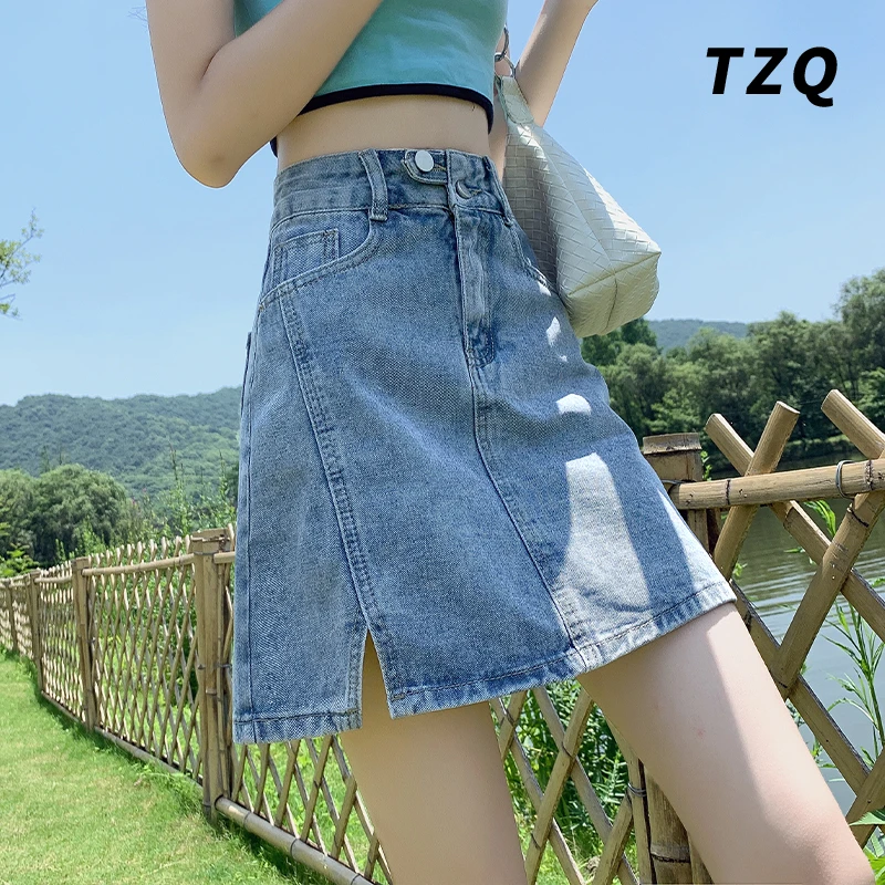 2025夏季设计感开叉牛仔半身裙女新款小个子A字包臀裙TZQ2530425