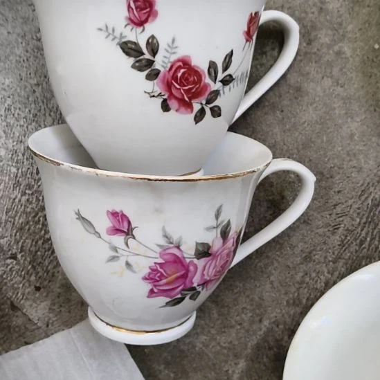 瓷陶瓷盘子碗啥都有