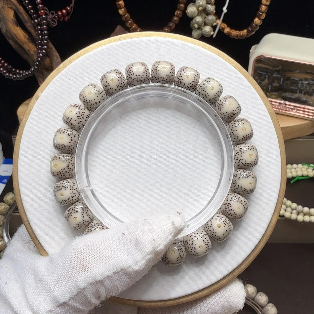 星月菩提手串黄金瞳大眼睛