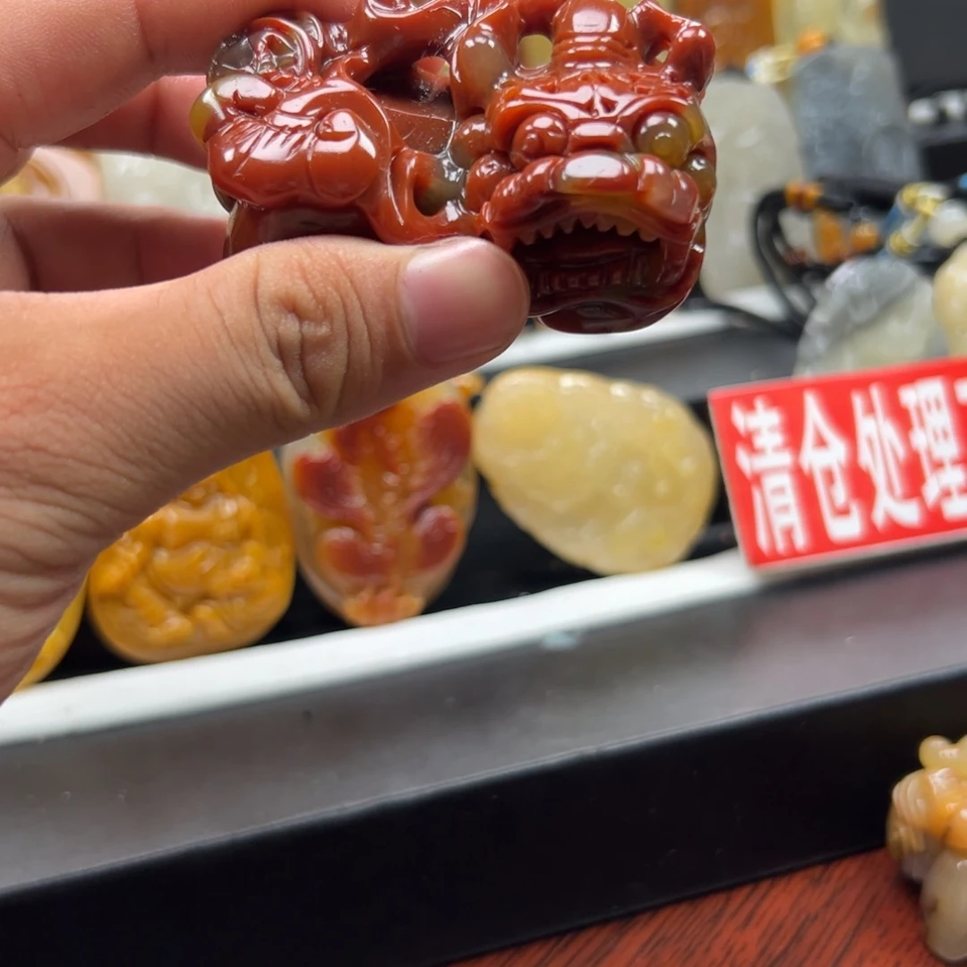石英质玉（黄龙玉）未镶嵌多样性发货，发其一