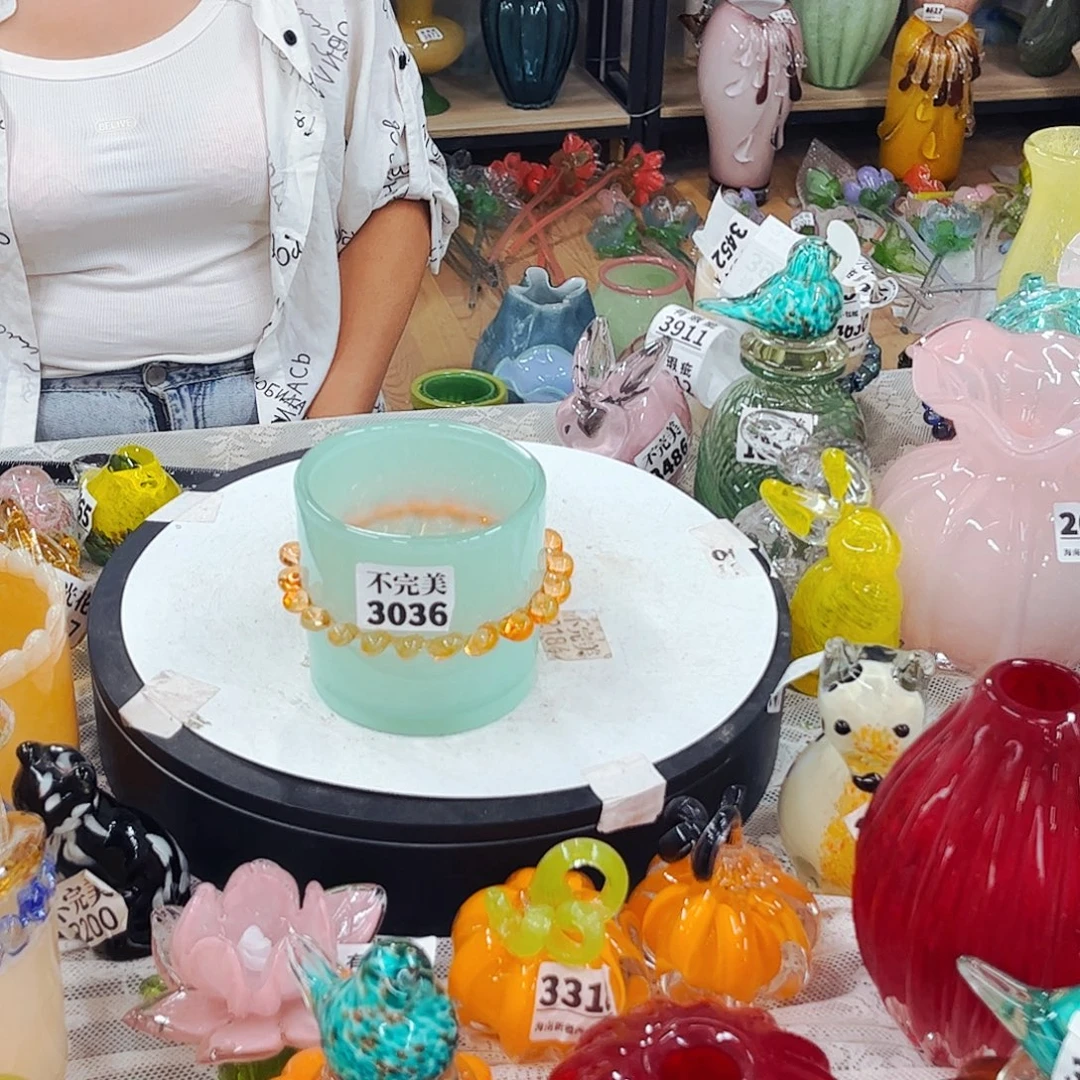 3036 家悦琉璃工艺品不完美