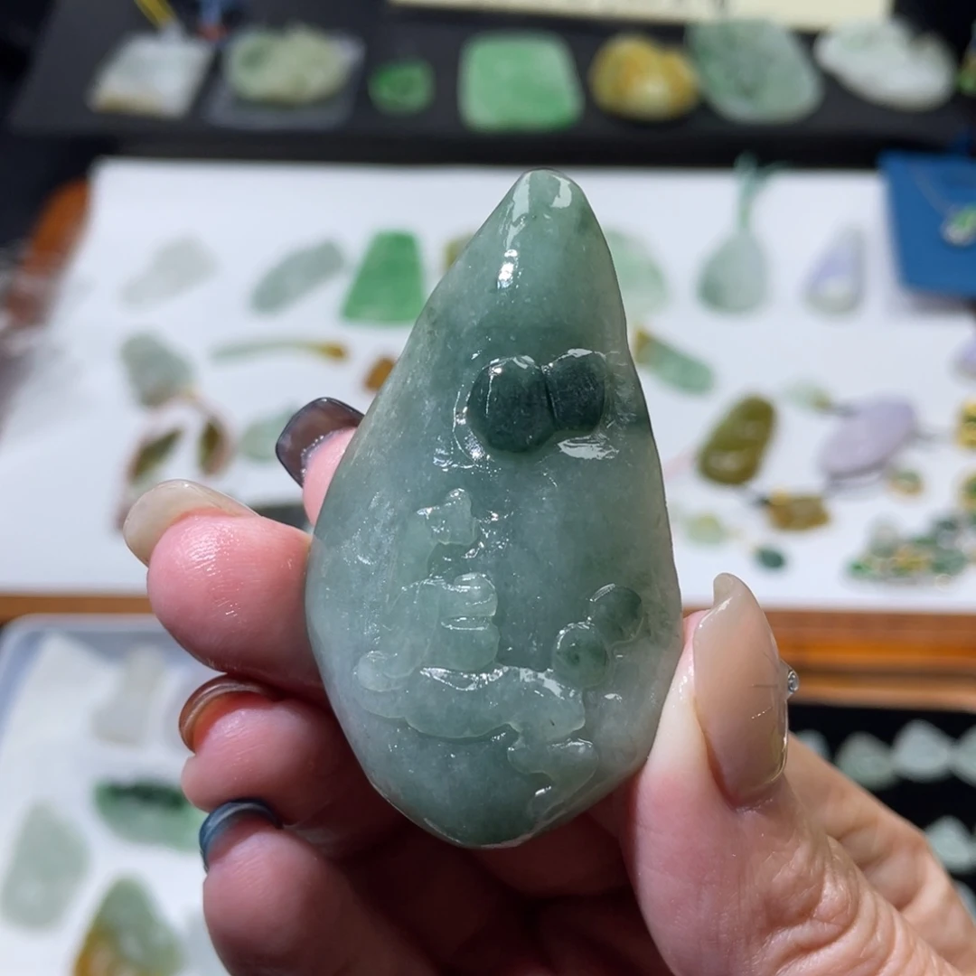 未镶嵌定制翡翠毛货