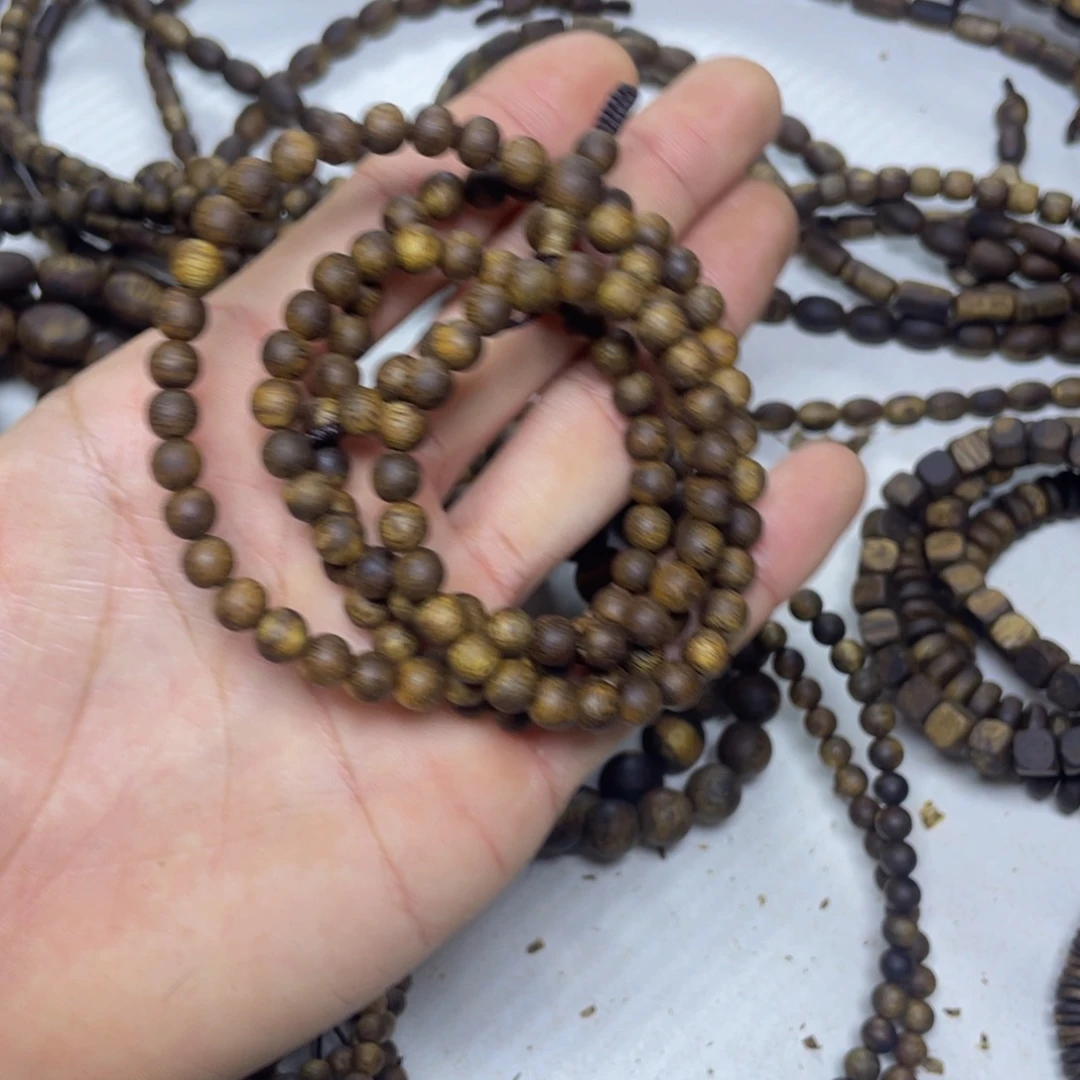 好***姐沉香碎屑沉香+0.6圆珠多圈11克