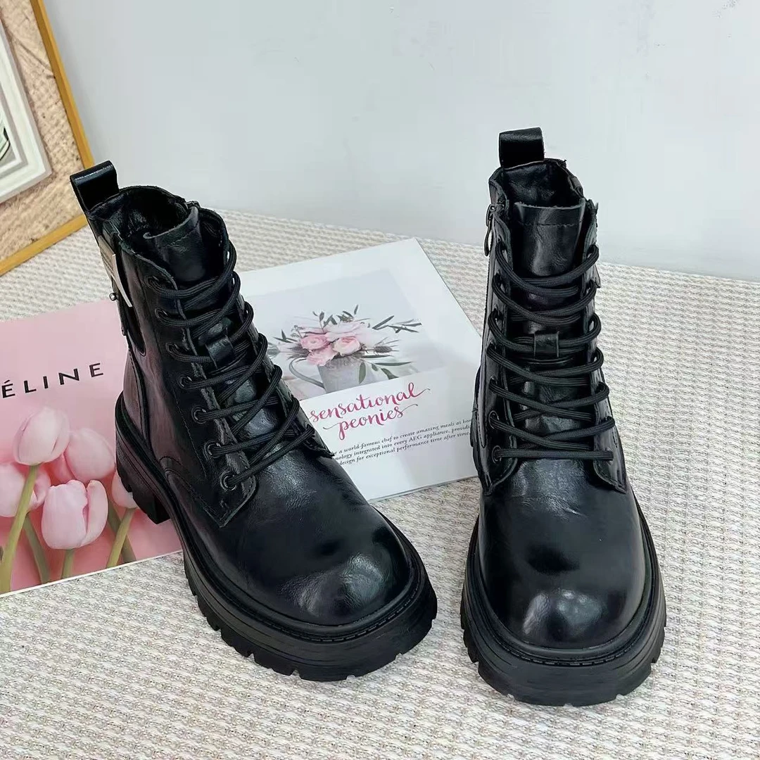 815-5   秋冬新款时尚百搭英伦风马丁靴加绒