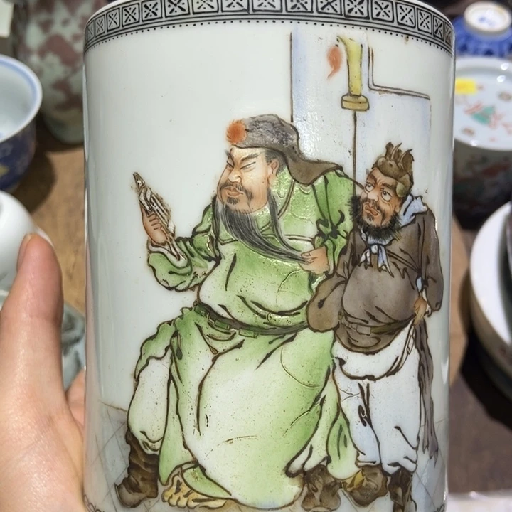 凤***灵陶瓷艺术品的制作