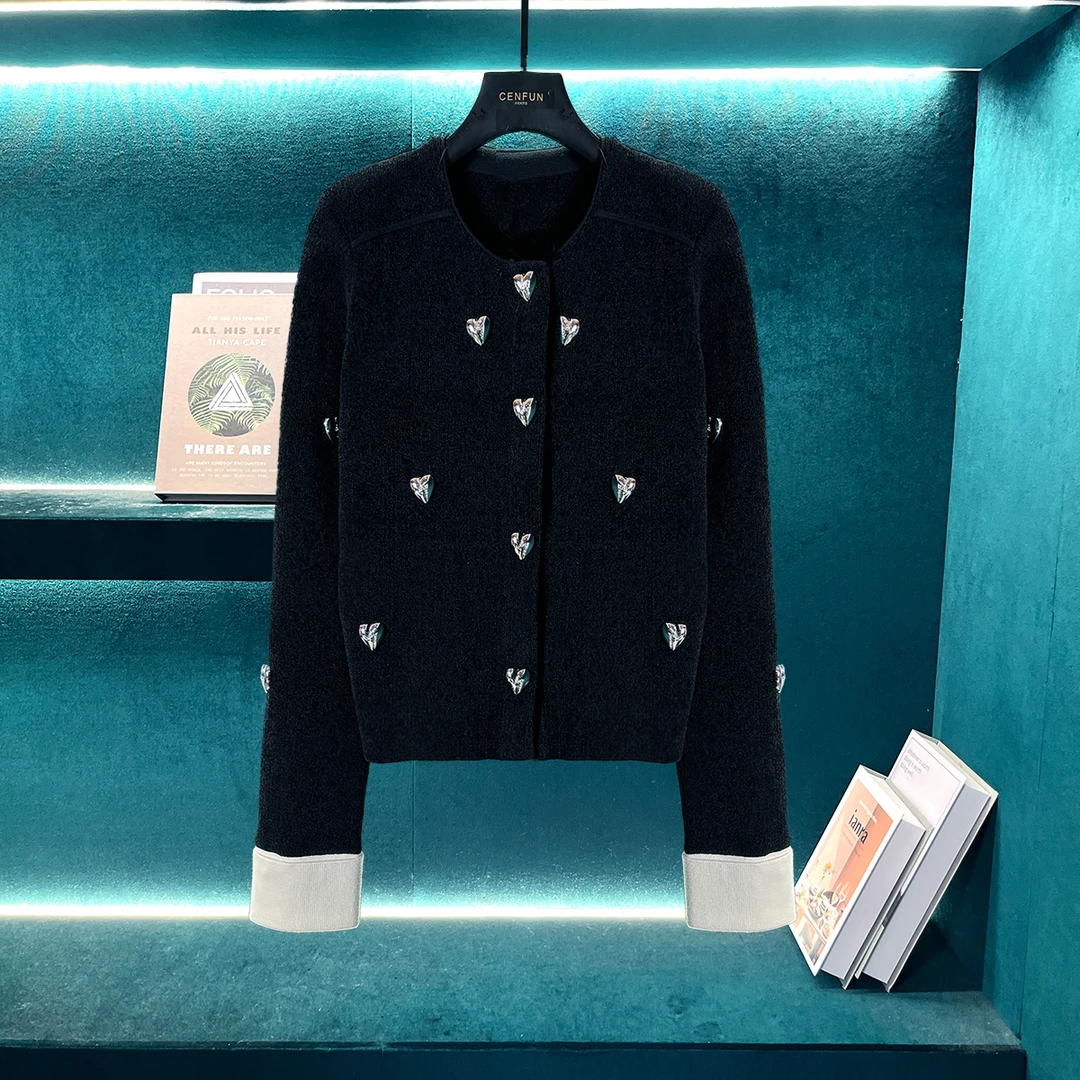 【CENFUN】小香风气质网红针织时尚重工秋冬绣花针织衫A231197