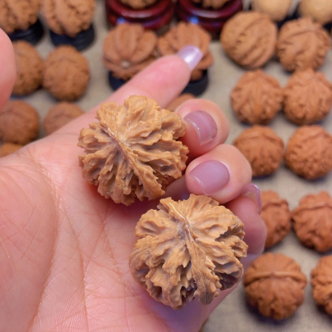 【闪购商品】吊坠文玩核桃龙骨粗筋