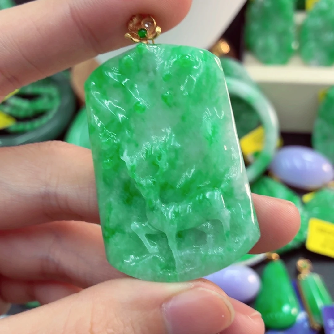 翡翠18K金镶嵌吊坠(不含链)