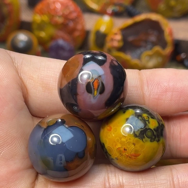 玛瑙/玉髓未镶嵌珠宝奇石尚品一组不砍价