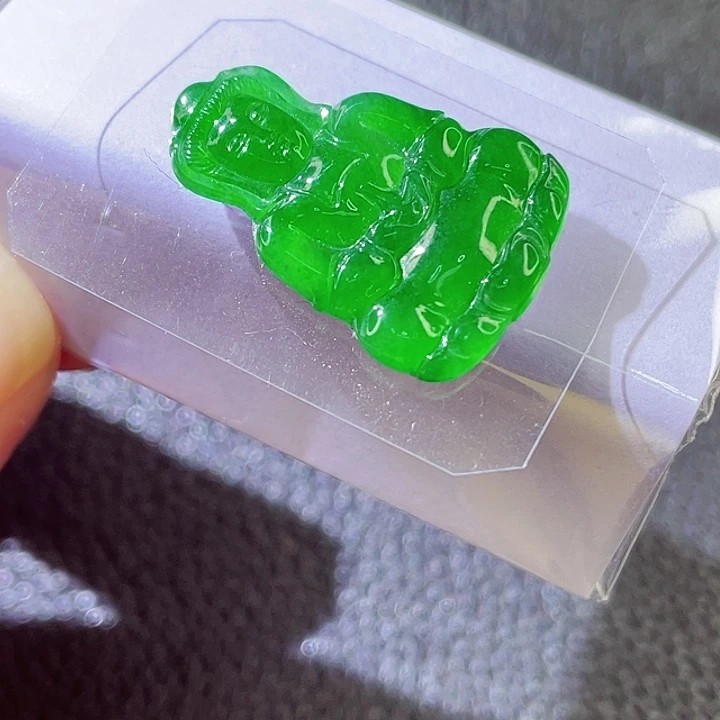 未镶嵌定制翡翠翡翠