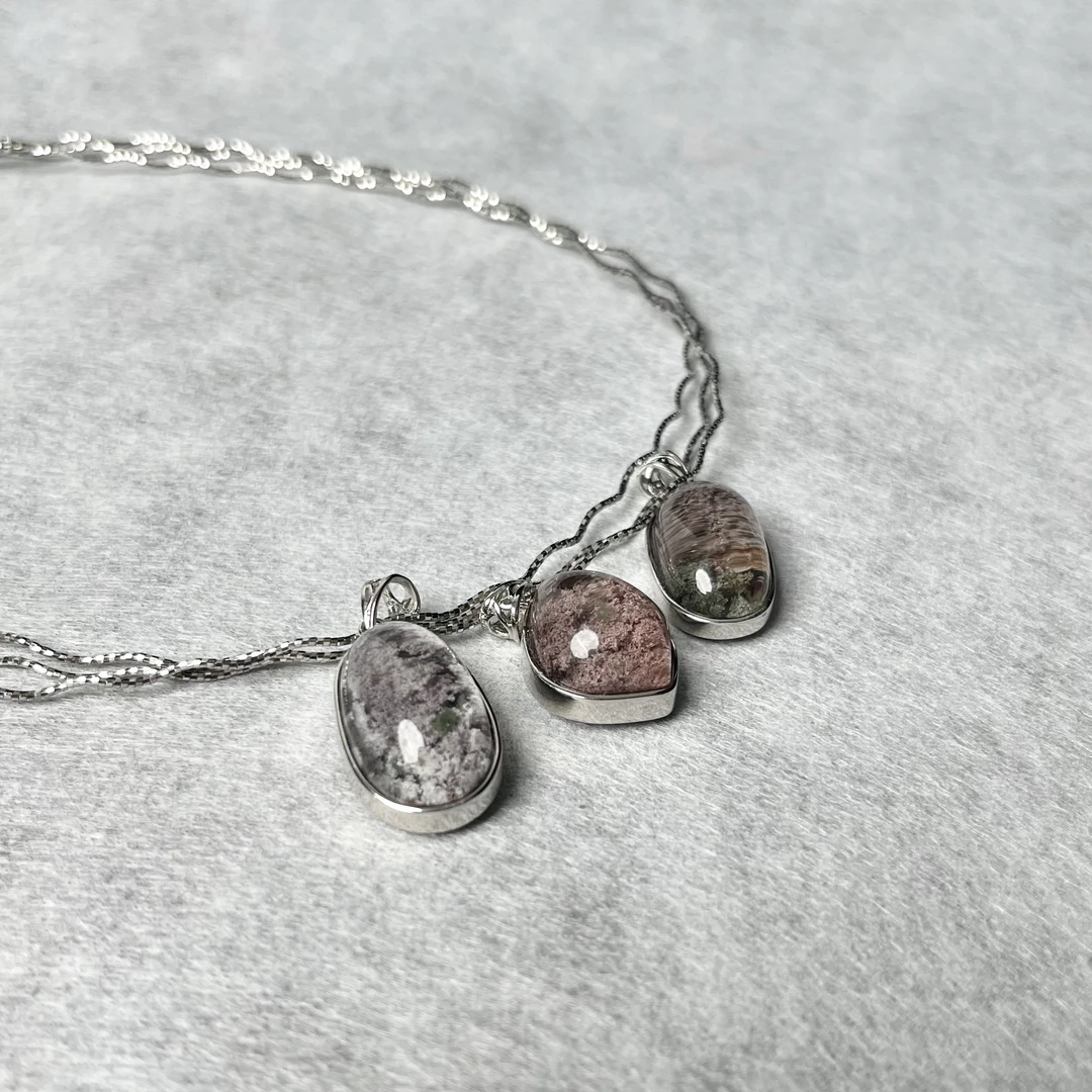 【V姐珠宝】四季幽灵蛋面吊坠多样性发其一ZX42416 (黑绳)