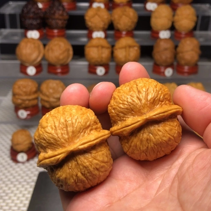 把件文玩核桃1铁狮子