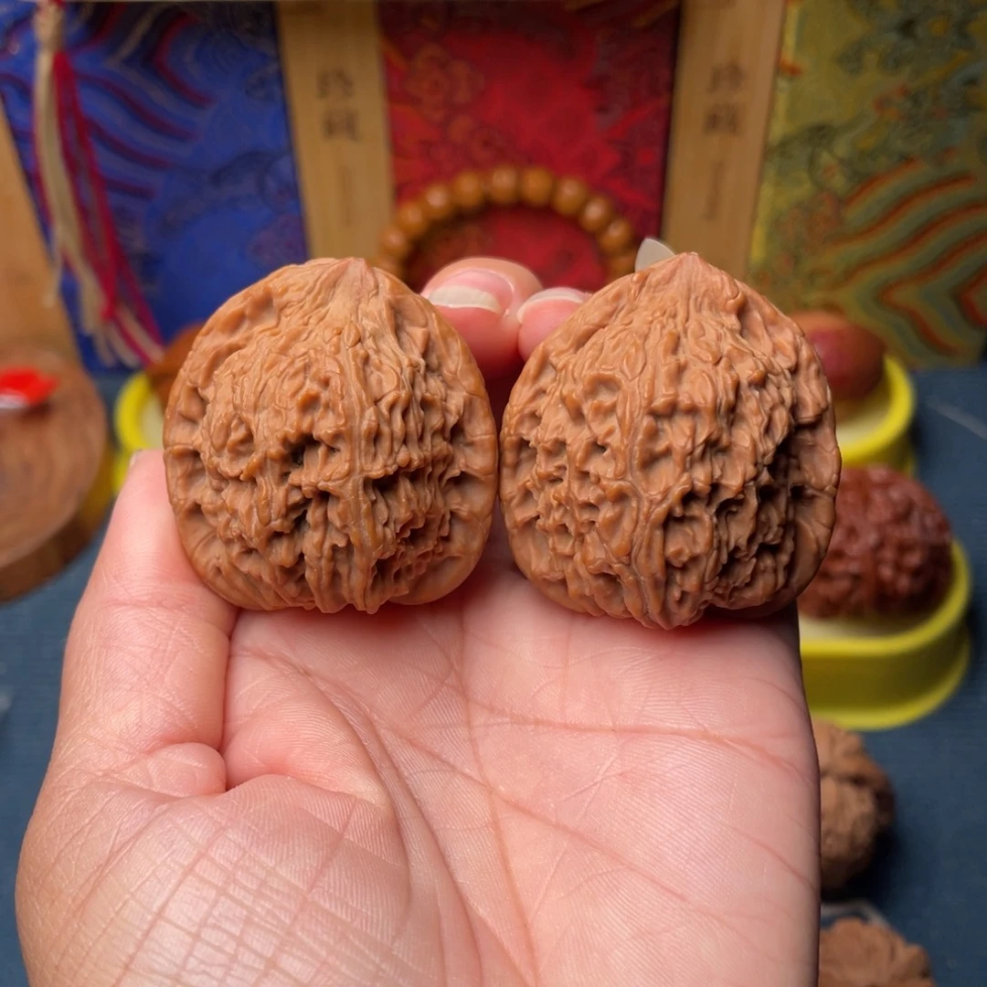 把件文玩核桃40红狮子