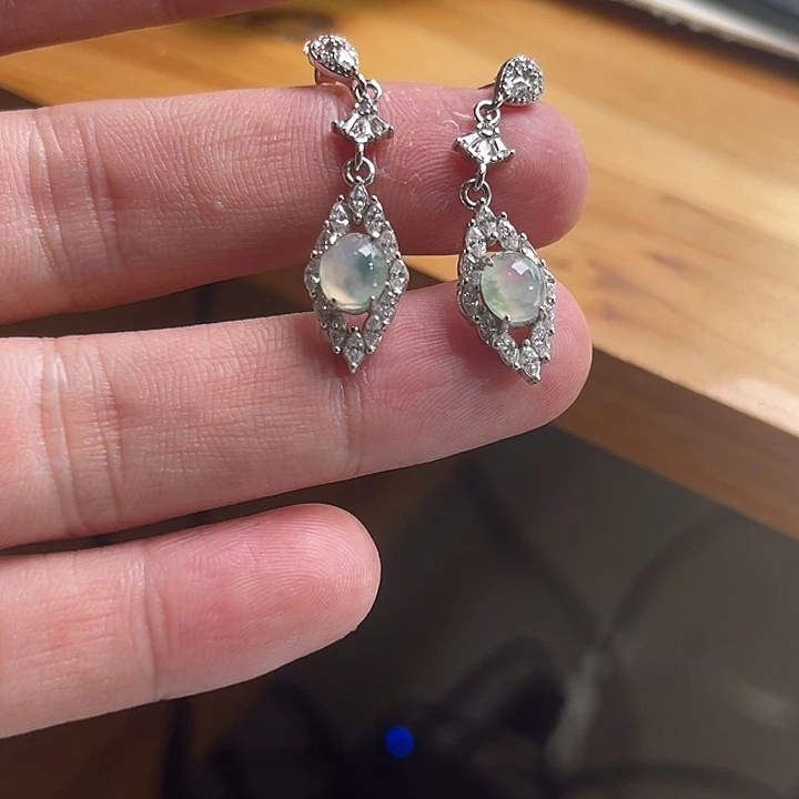 翡翠银S925镶嵌耳钉