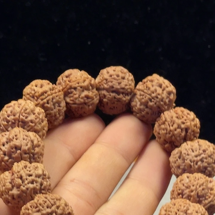 金刚菩提吊坠六班