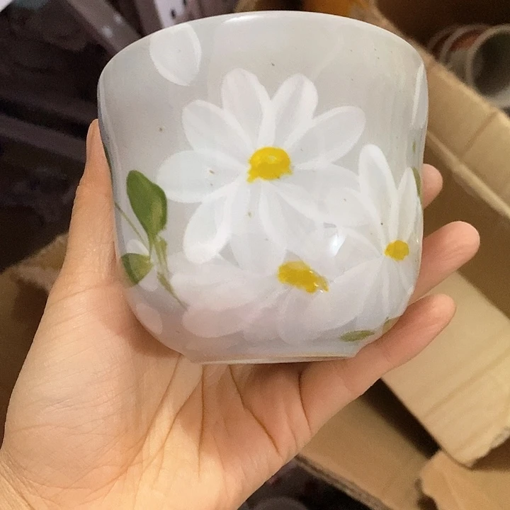 景德镇手绘白花手握杯