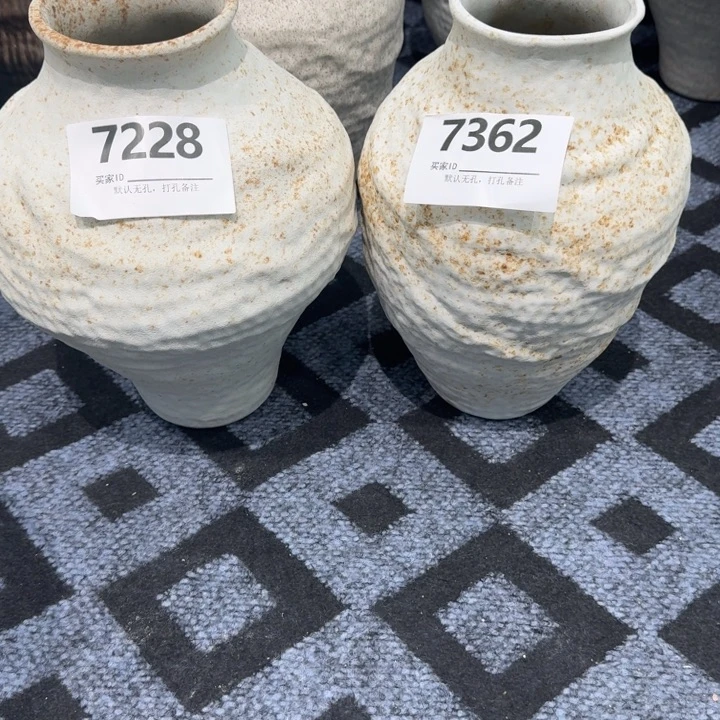 靖***洁瓷片景德镇高温花器编码7228，7362高28口8默认无孔