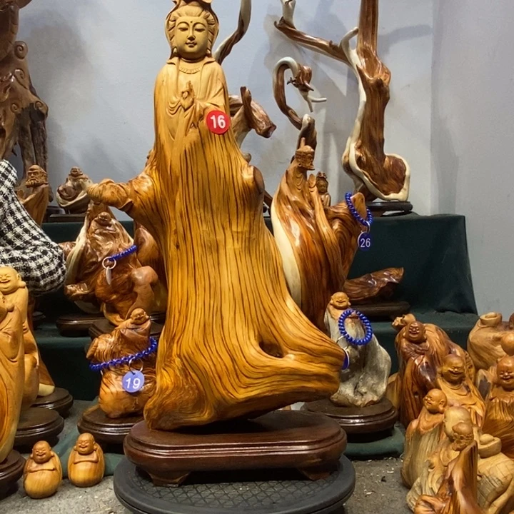 柏木（崖柏）鸡*常精品崖柏