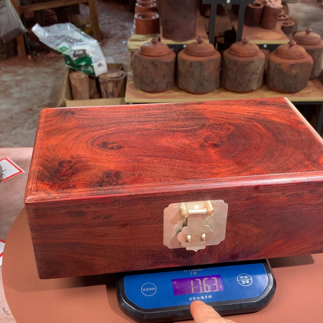 木安***馆笔筒工艺品