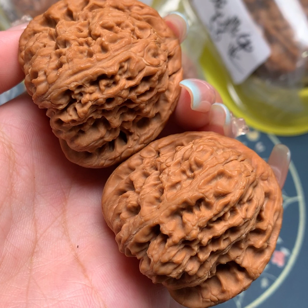 用***杰把件桃核44-28879-8