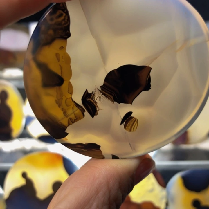 合金玛瑙/玉髓珠宝奇石158