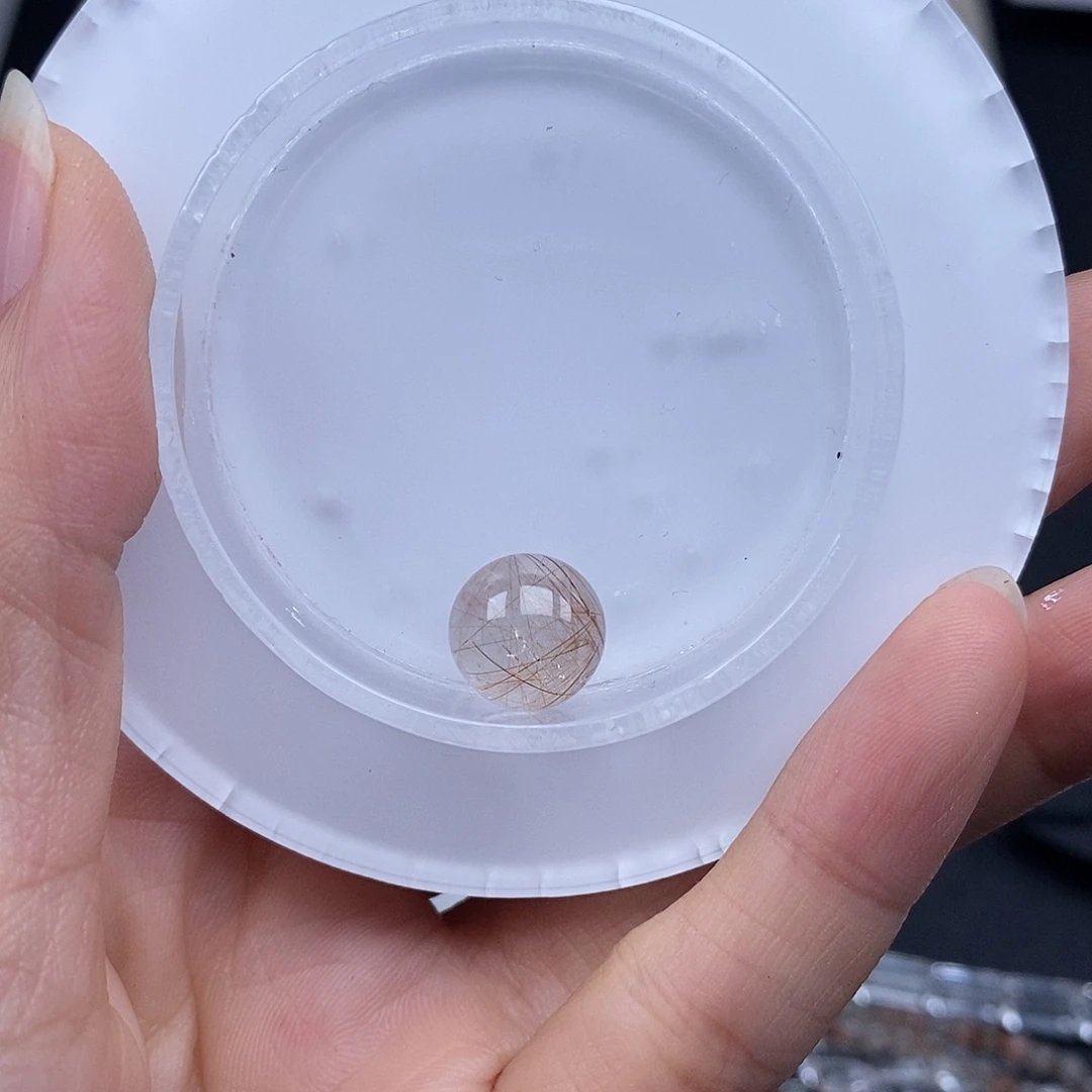 未镶嵌手链水晶瓶子