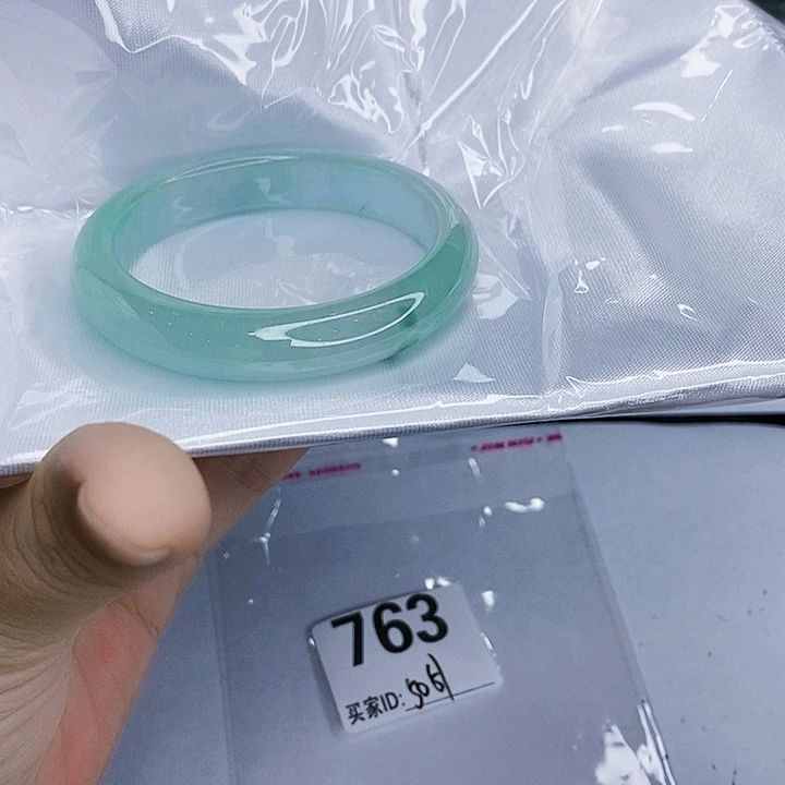 翡翠未镶嵌手镯一图一物实物为准