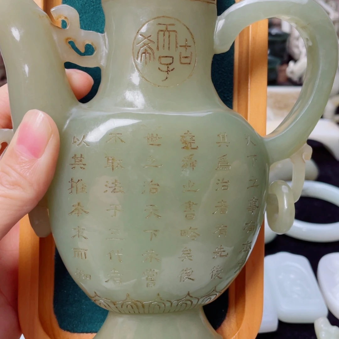 用***0瓷片新号开播磁盘一个摆件