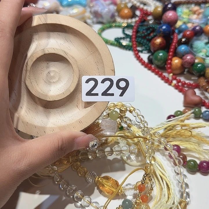 爪***爪香榧木木质摆件工艺品