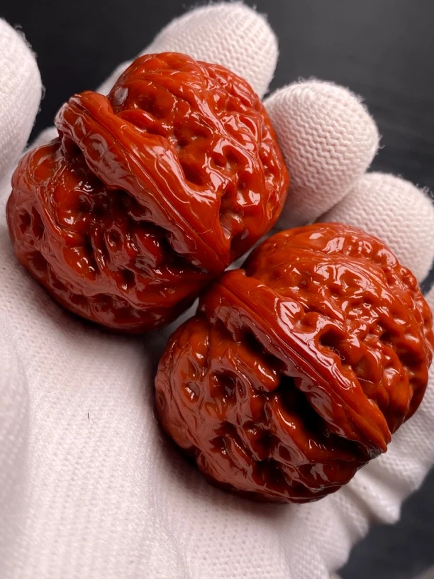 39mm玉化包浆平谷元宝文玩核桃手把件高油高密精对牛津红回血毕业