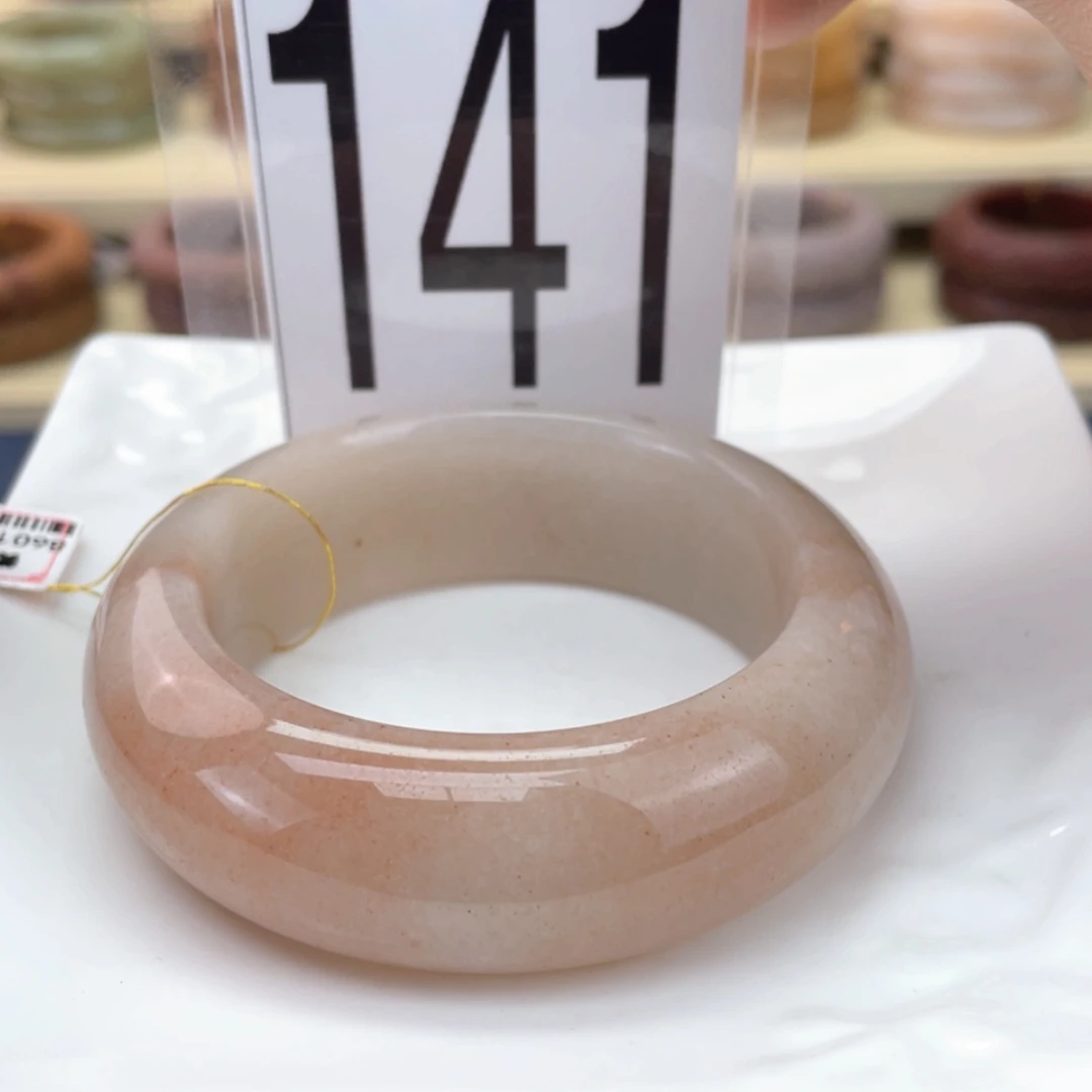 【闪购商品】石英质玉手镯未镶嵌