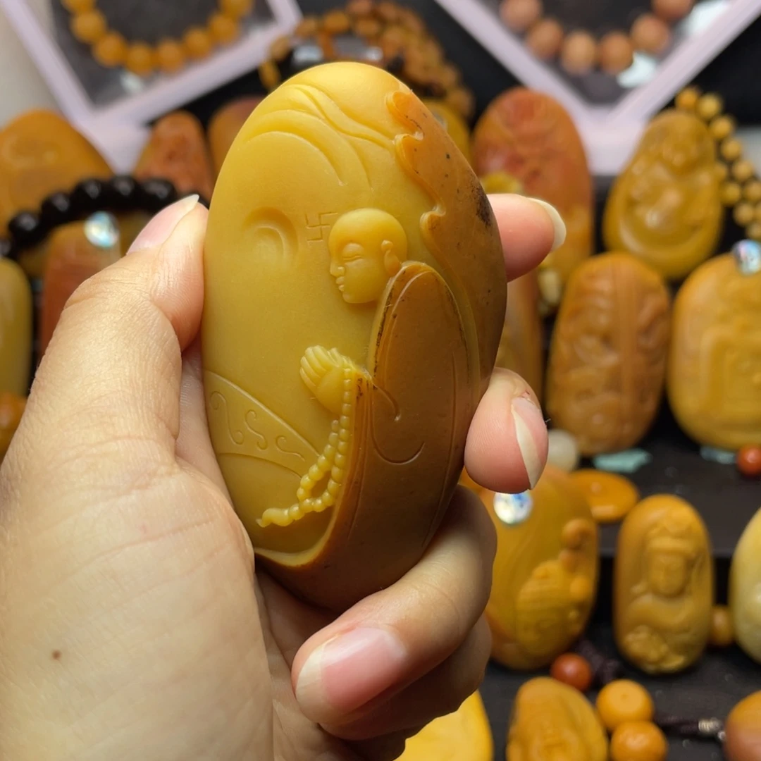 未镶嵌挂件石英质玉K**g