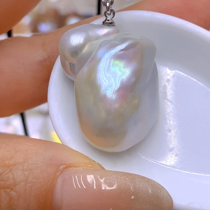 未镶嵌淡水珍珠吊坠(赠链)