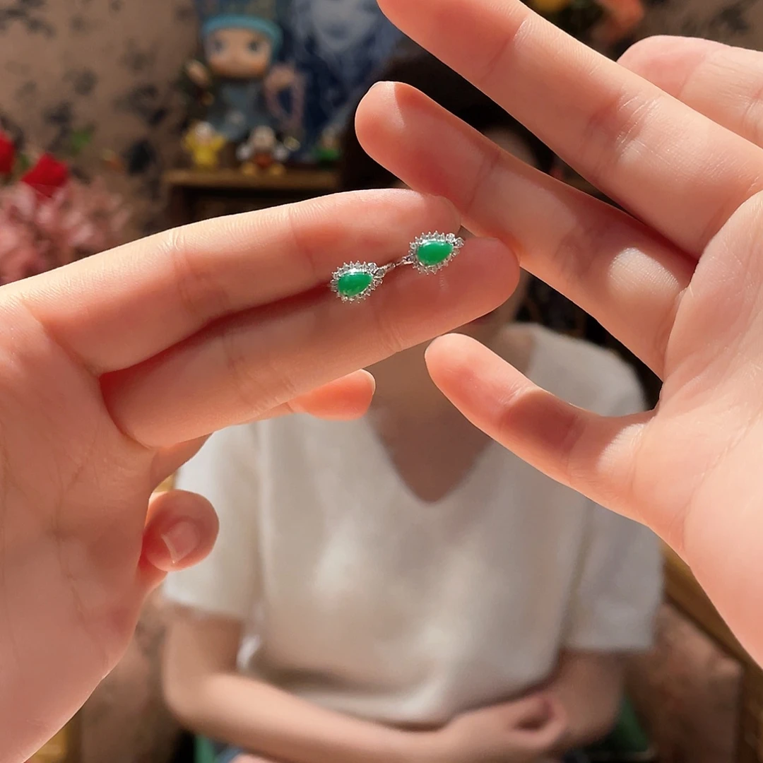 翡翠耳饰18K金镶嵌耳饰