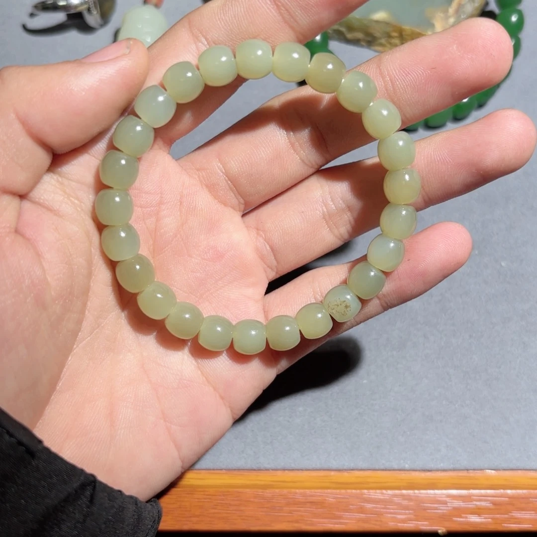 和田玉手链未镶嵌