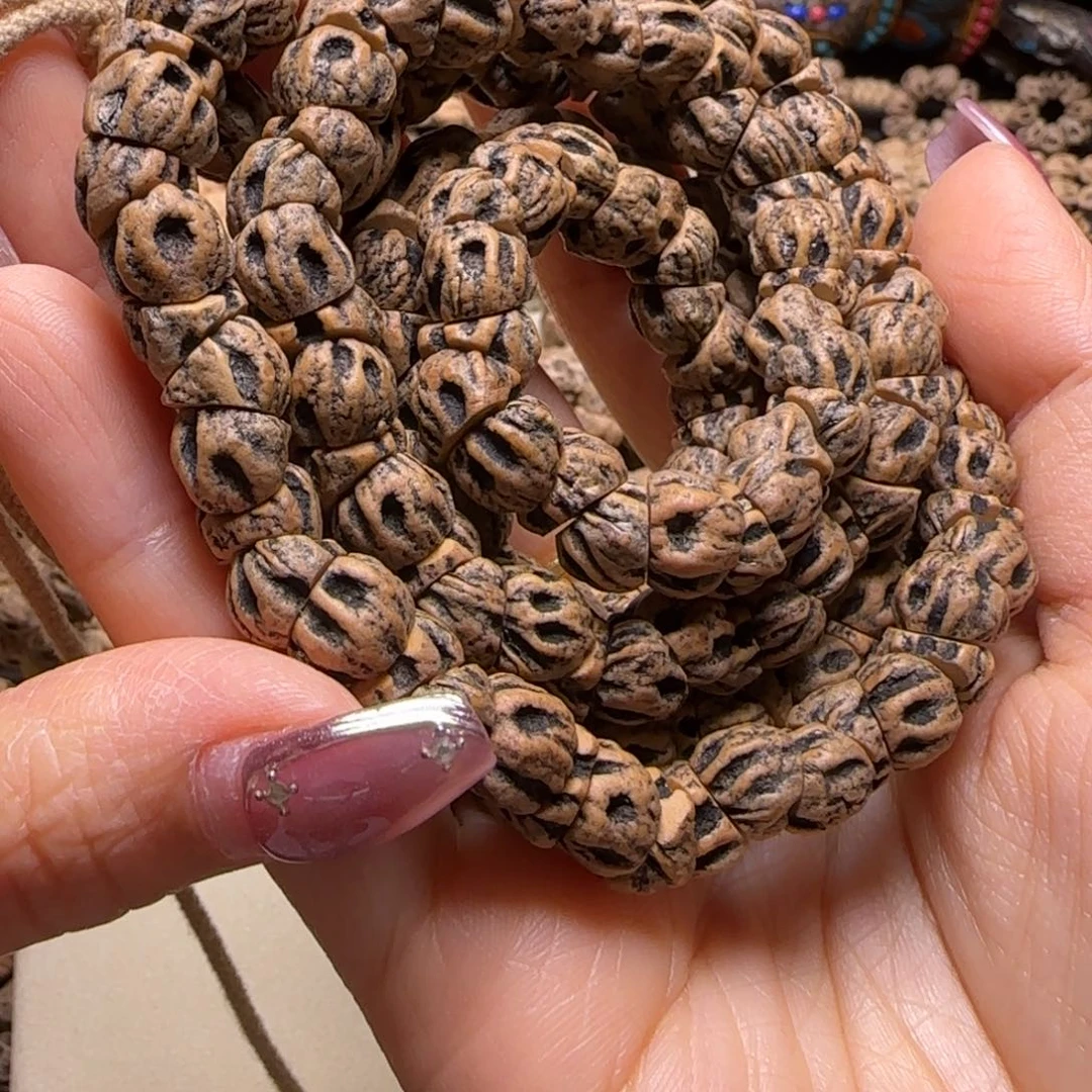 一***发柏香籽/百香籽吊坠